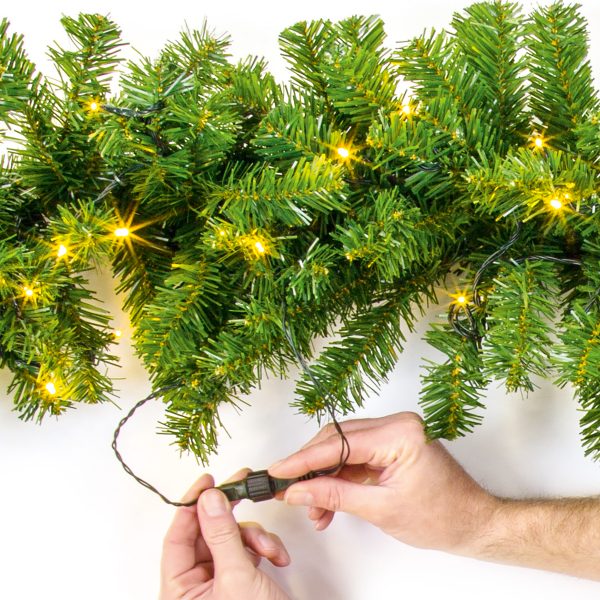 2.7m Pre lit Garland 80 WW LEDs - Image 2