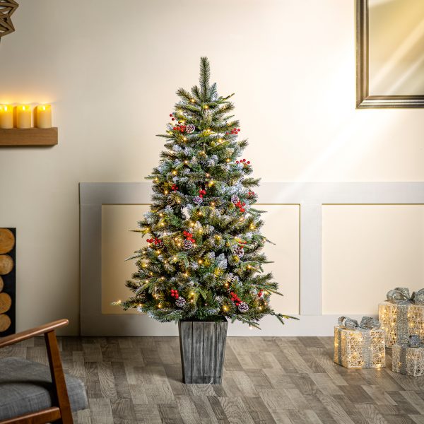 1.5M Pre Lit New Jersey Spruce - Image 2