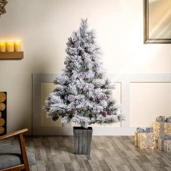 1.5M Pre Lit Lumi Spruce - Image 8